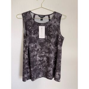 ATHLETA Zephyr Refined Tank Black Lumen Floral Lightweight Size Medium NWT